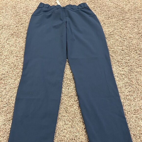Lululemon On The Fly 7/8 Pants - Picture 2 of 3